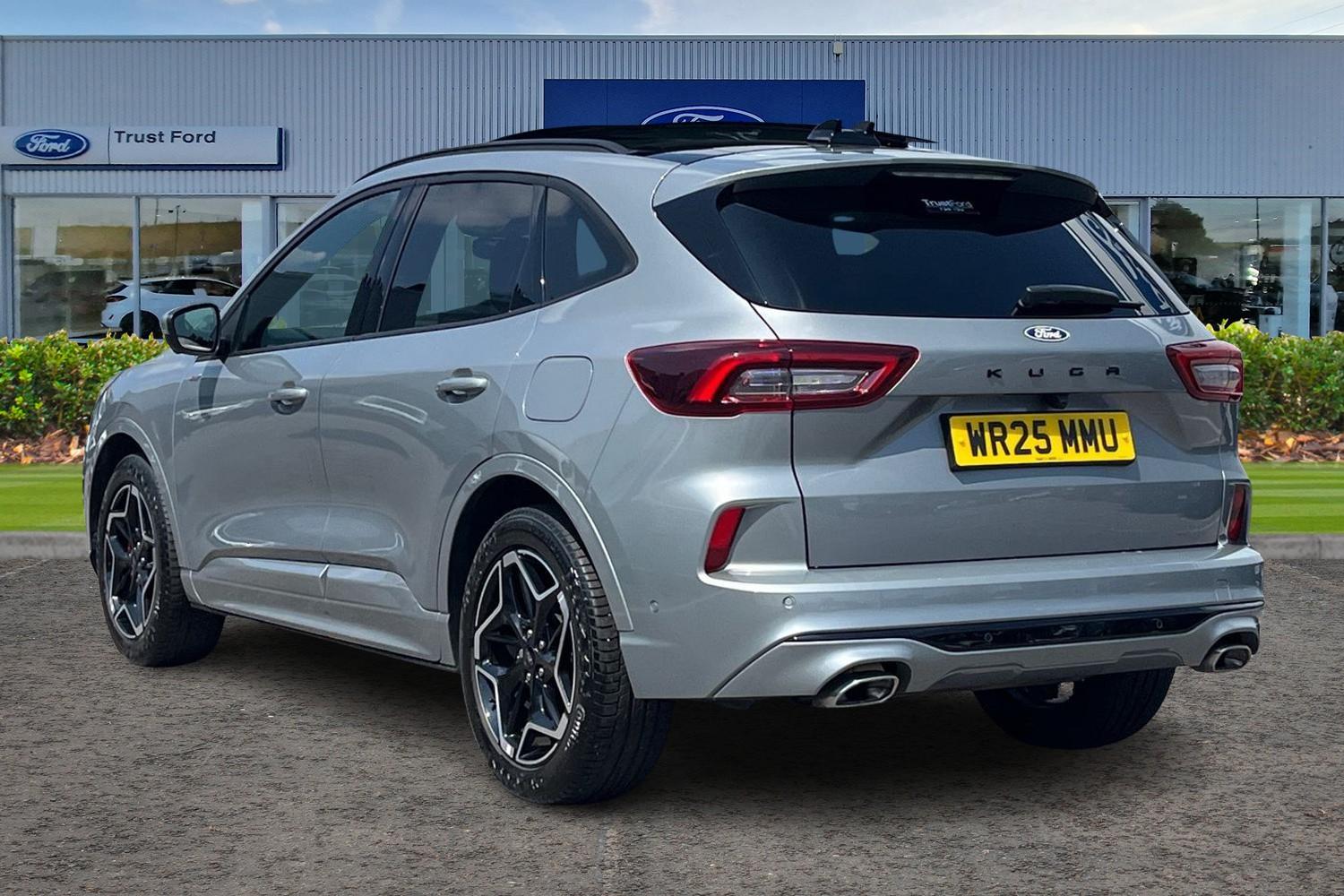 Ford Kuga Photo 1