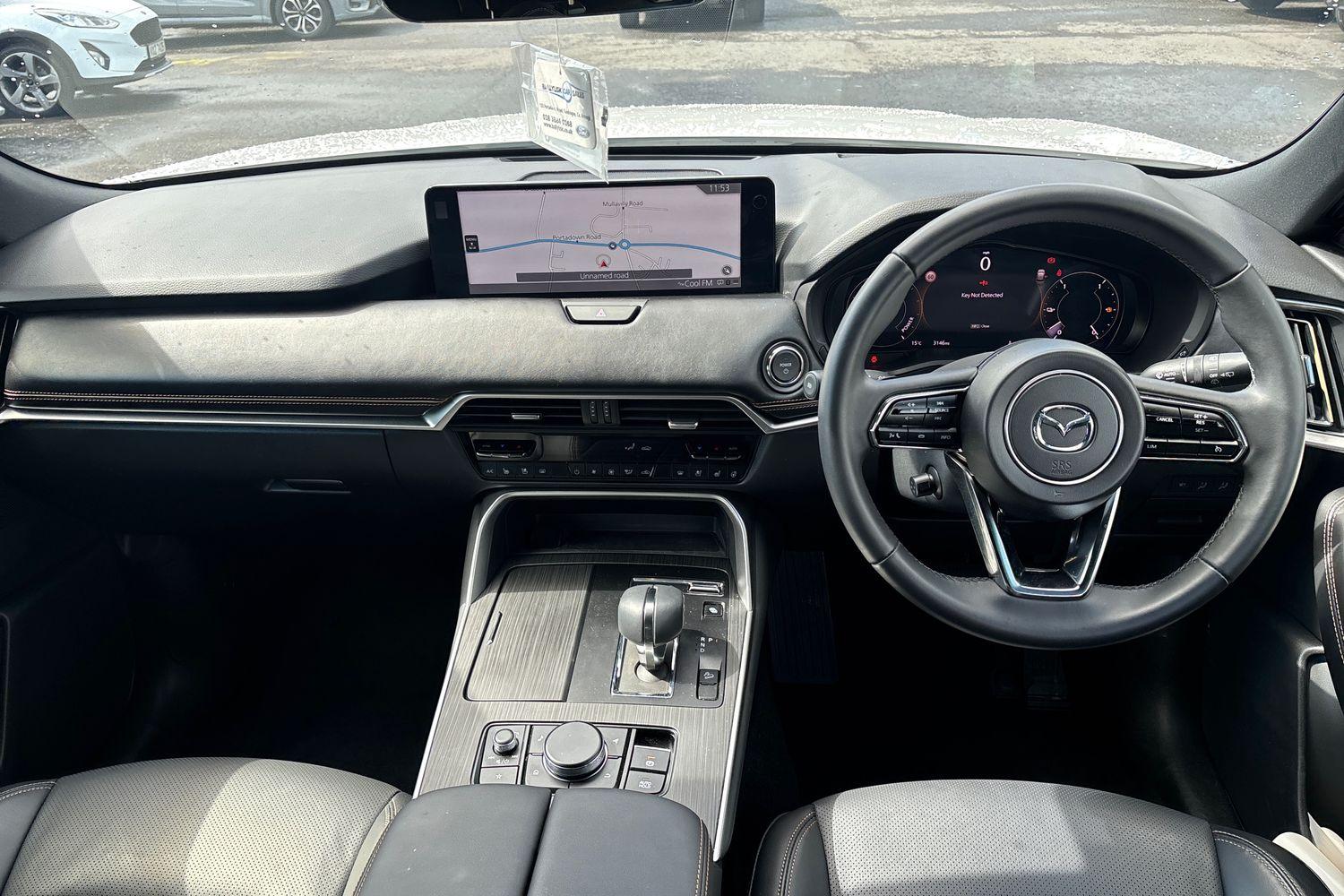 2026 Mazda CX-60 2.5 e-SKYACTIV 17.8kWh Homura Petrol Plug-in Hybrid Auto 4WD (327 ps) in White with 2900 Miles - vehicle photo 11 for sale on PureCar