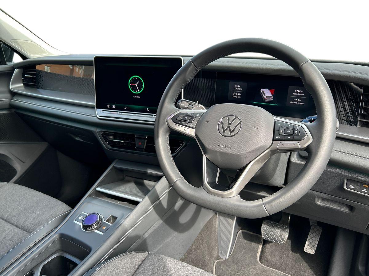 Volkswagen Tayron Photo autoimg-29426835269a5a180b7d962f626bfc054b4efc6e.jpg