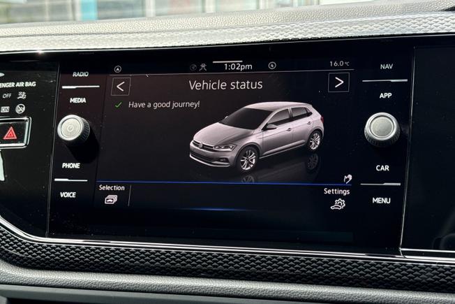 VOLKSWAGEN Polo Photo 31