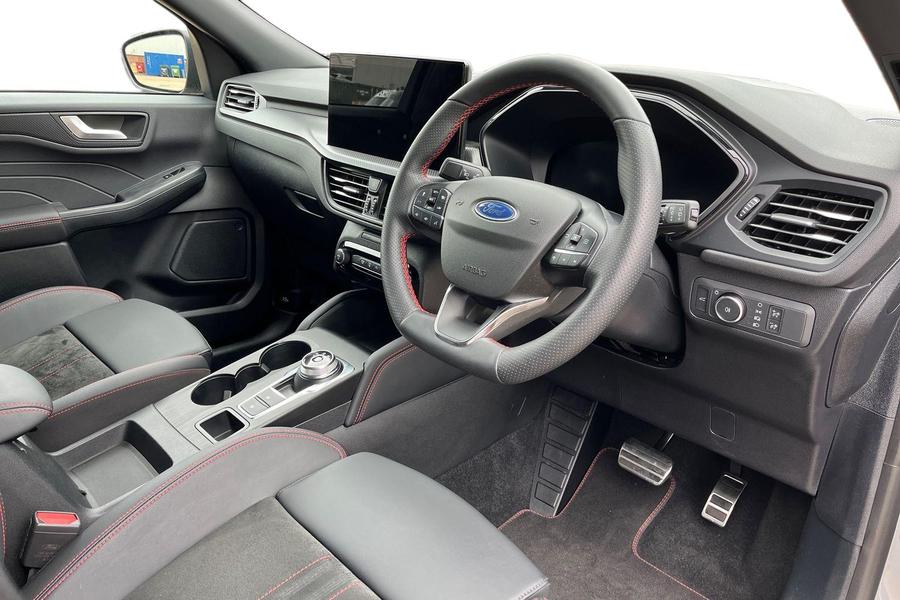 Ford KUGA Photo autoimg-2942ed9f6d73f34e4e80b017f87a7e22c9088082.jpg