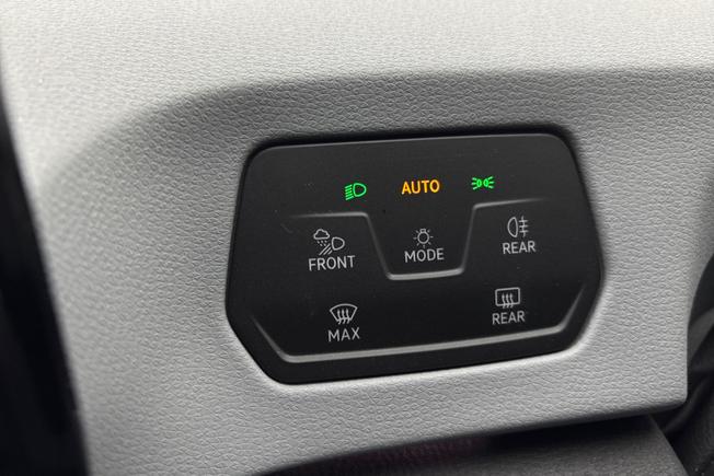 VOLKSWAGEN ID.3 Photo 21