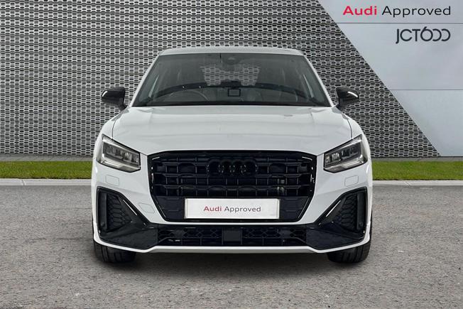 AUDI Q2 Photo 8
