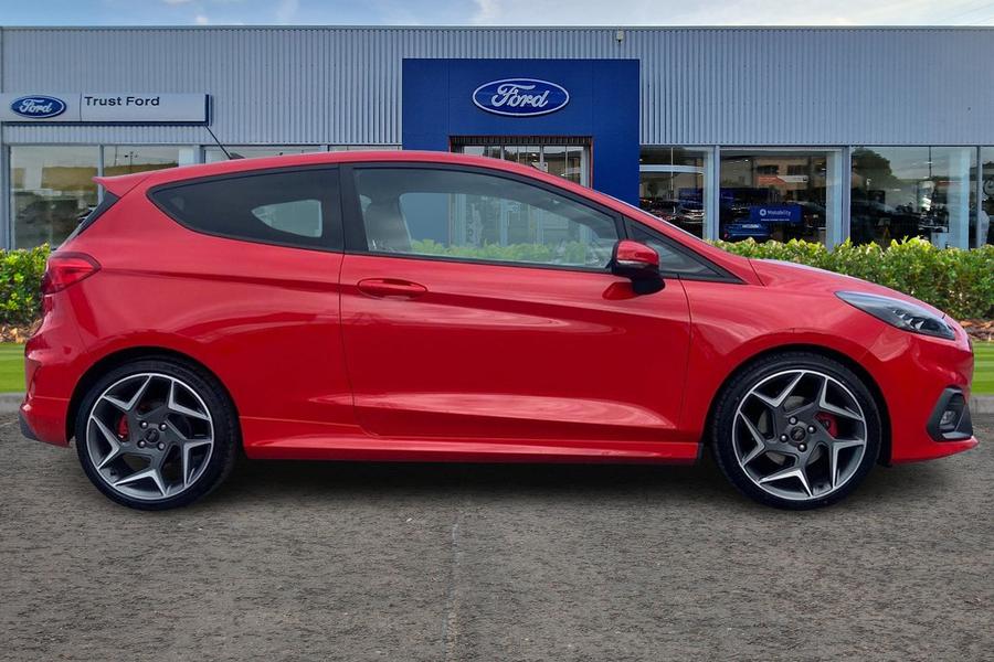 Ford FIESTA Photo autoimg-294776e819dc00c53c26af2fd1b3fda82907e3be.jpg