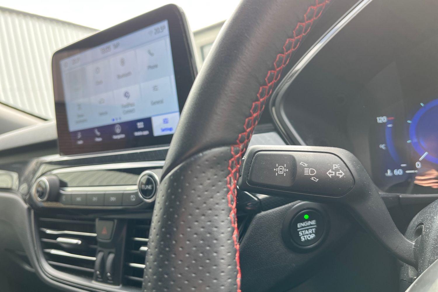 Ford KUGA Photo 13
