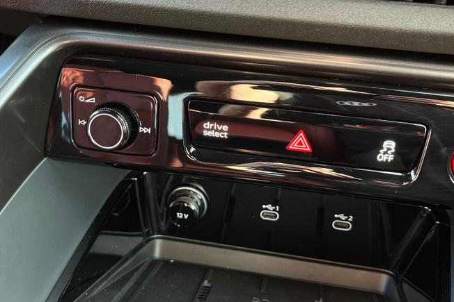 AUDI  SQ5 Sportback Photo 30