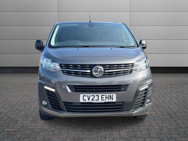 Vauxhall Vivaro Photo autoimg-295496acf7793e471951ac7b86278c41c3b3f2aa.jpg