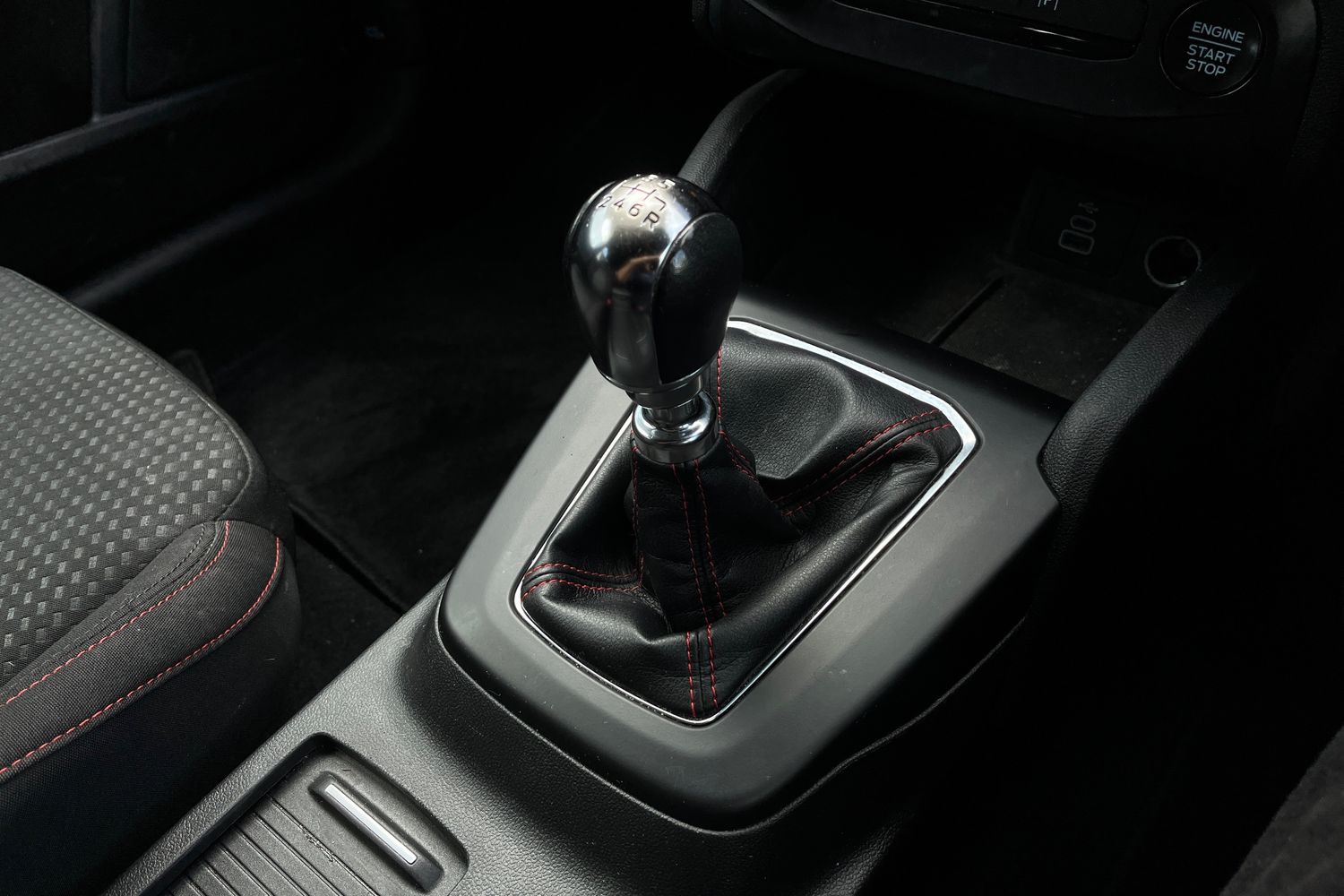 Ford Focus Photo 34