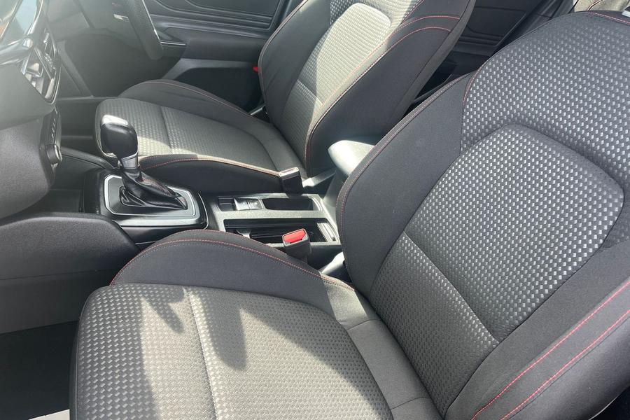 Ford FOCUS Photo autoimg-295c95fa4659598bc8e1a732761b79b0ea5c5b60.jpg