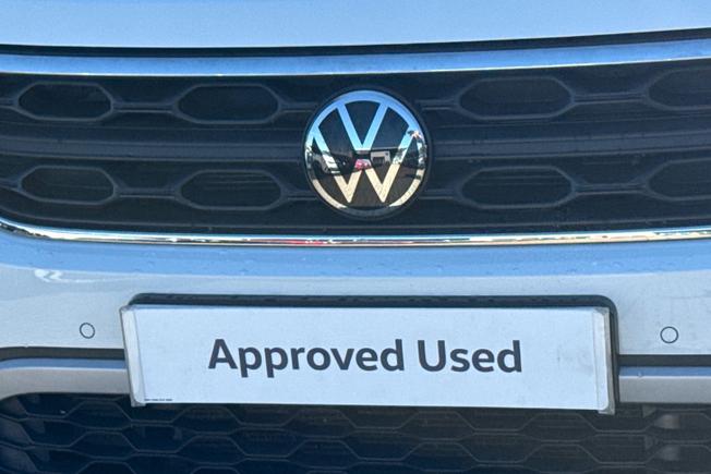 Volkswagen T-Roc Photo 28