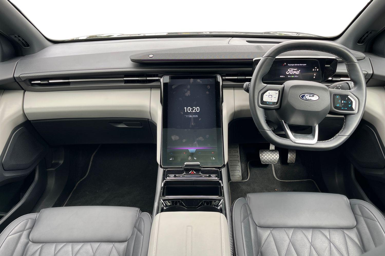 Ford Explorer Photo 9