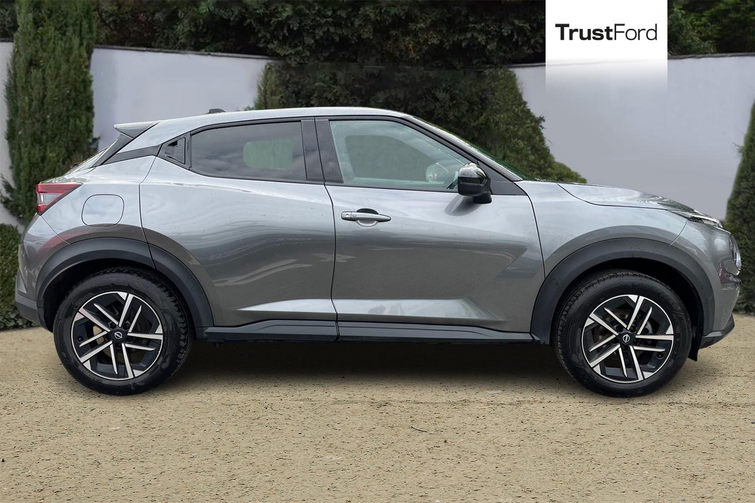 Nissan Juke Photo 2