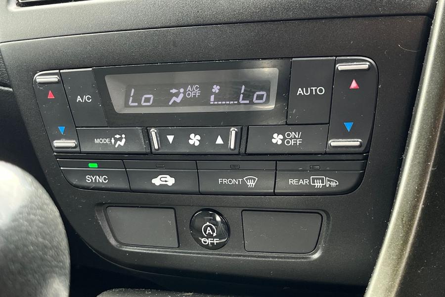 Honda Civic Photo autoimg-295f6cf91f8240afd69f7fdd4afc9c5c39a692ca.jpg