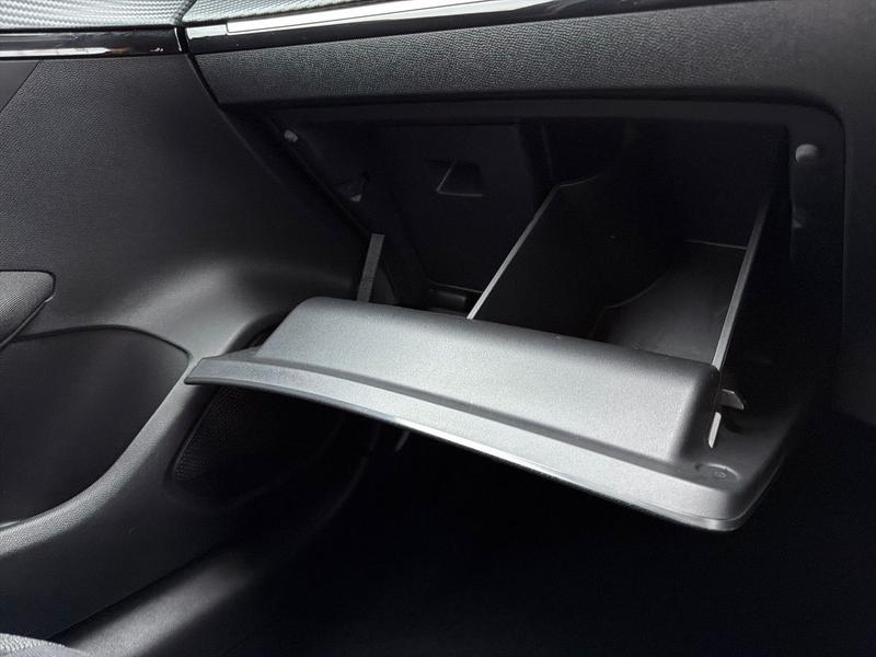 Used Peugeot 208 MJ72VKR 31