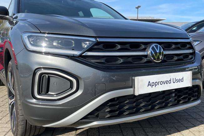 VOLKSWAGEN T-Roc Photo 49