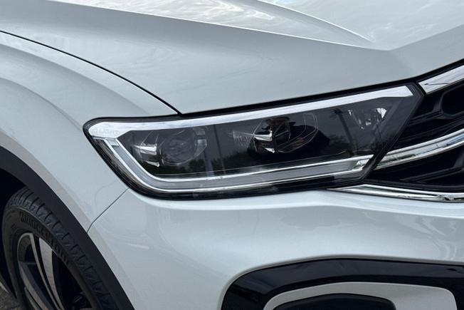 VOLKSWAGEN T-Roc Photo 19