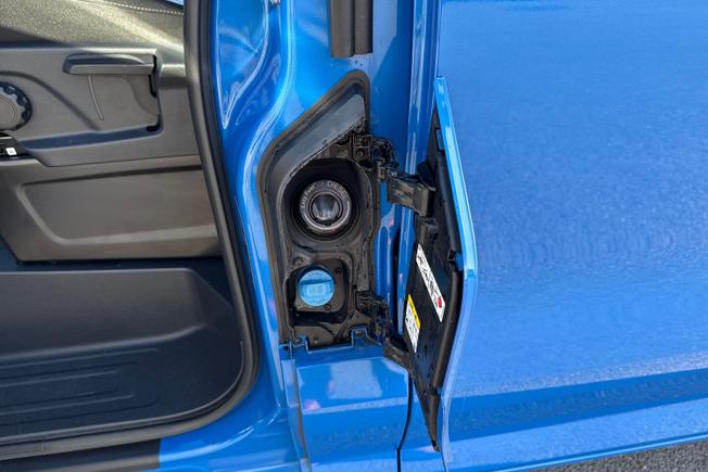 VOLKSWAGEN Transporter Photo 21