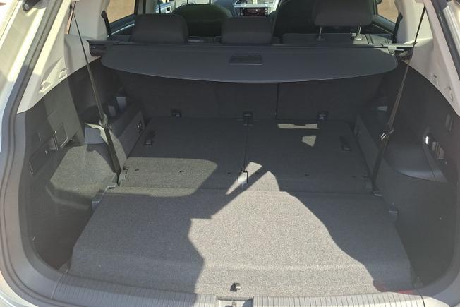 VOLKSWAGEN Tiguan Allspace Photo 12