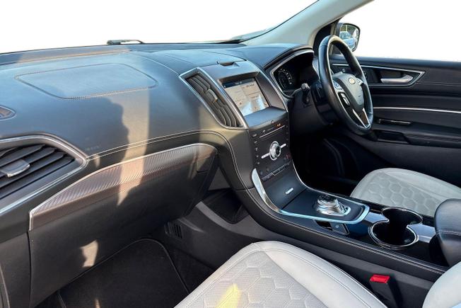 FORD Edge Photo 2