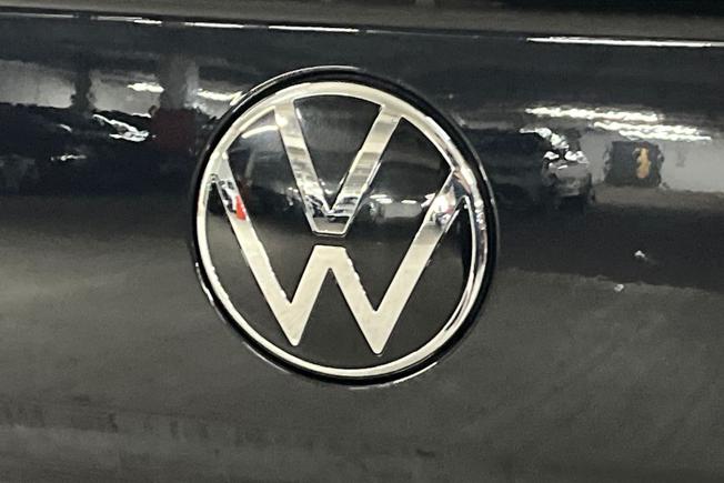 VOLKSWAGEN T-Roc Photo 35