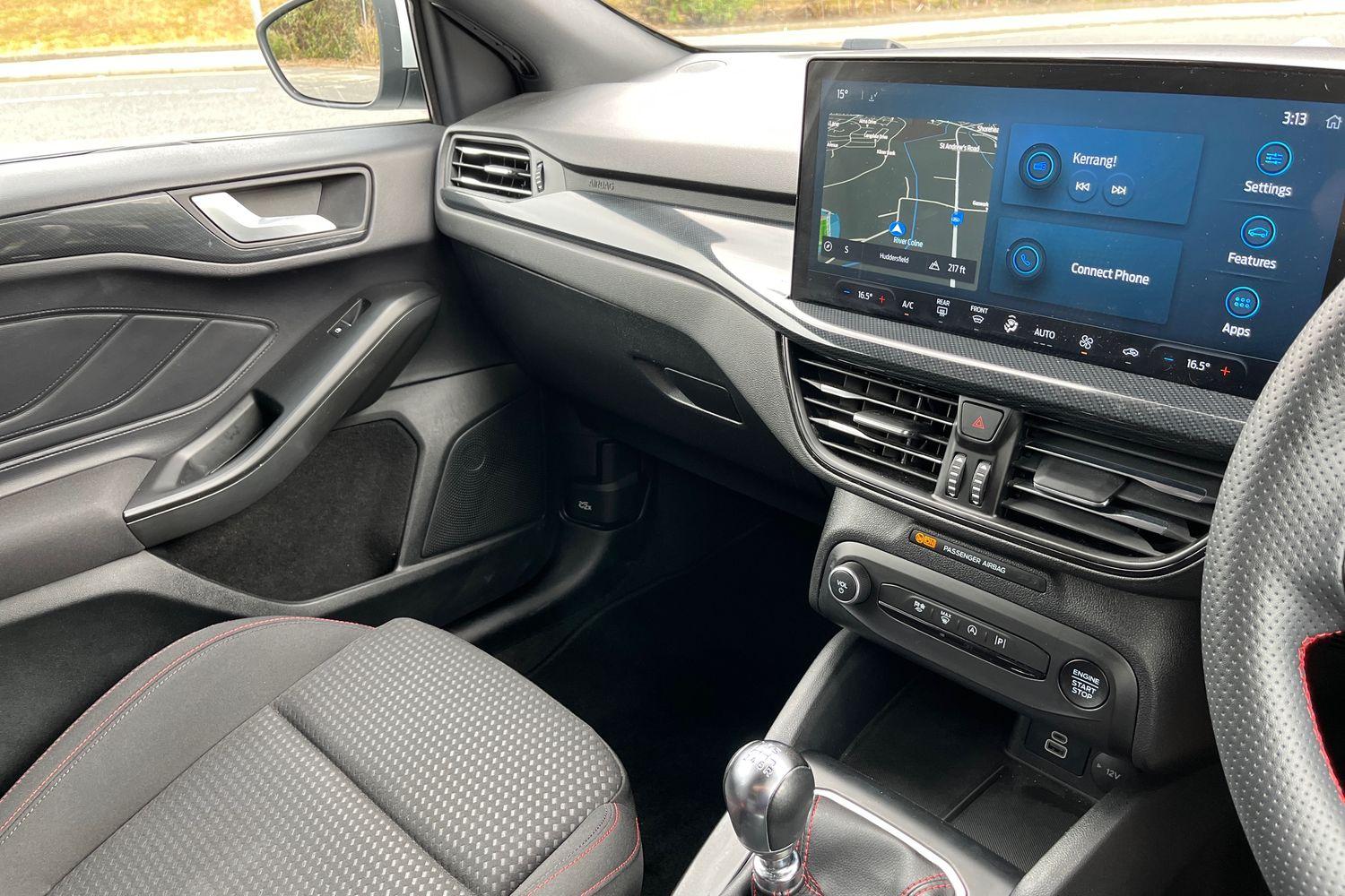 Ford FOCUS Photo 22