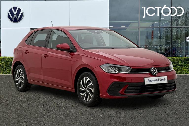 Used 2023 VOLKSWAGEN Polo 1.0 TSI Life Hatchback 5dr Petrol DSG Euro 6 (s/s) (95 ps) Red at JCT600