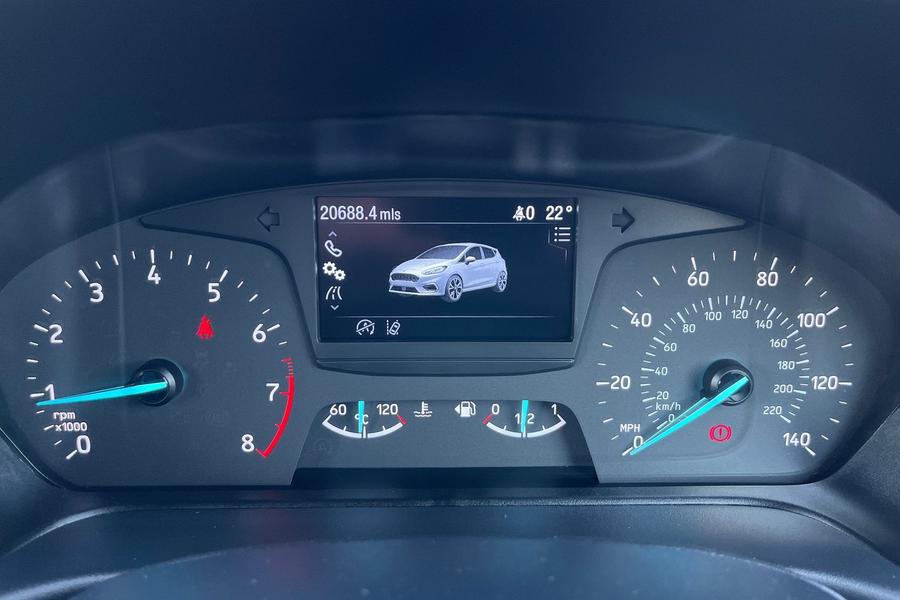 Ford Fiesta Photo autoimg-2979962fea09b0d5ca3739f4a37a96250b914f22.jpg