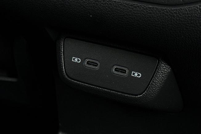VOLKSWAGEN T-Cross Photo 38