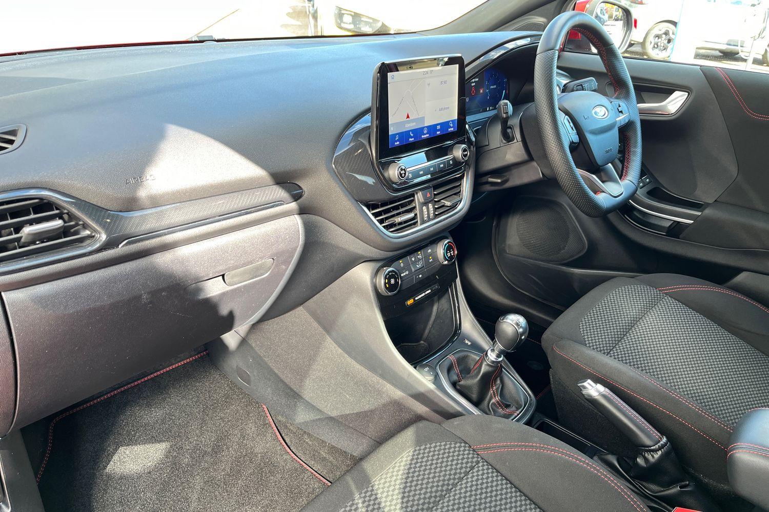 Ford PUMA Photo 17