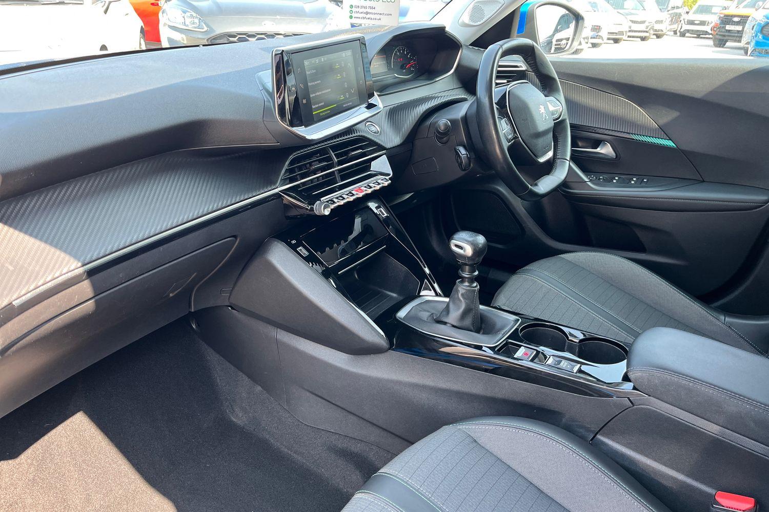 Peugeot 2008 Photo 17