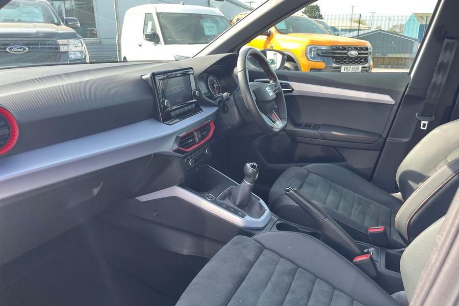 SEAT ARONA Photo autoimg-2981e6eb226086190521a58886d98386f822c5d2.jpg