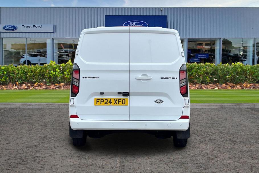 Used Ford TRANSIT CUSTOM FP24XFO 13