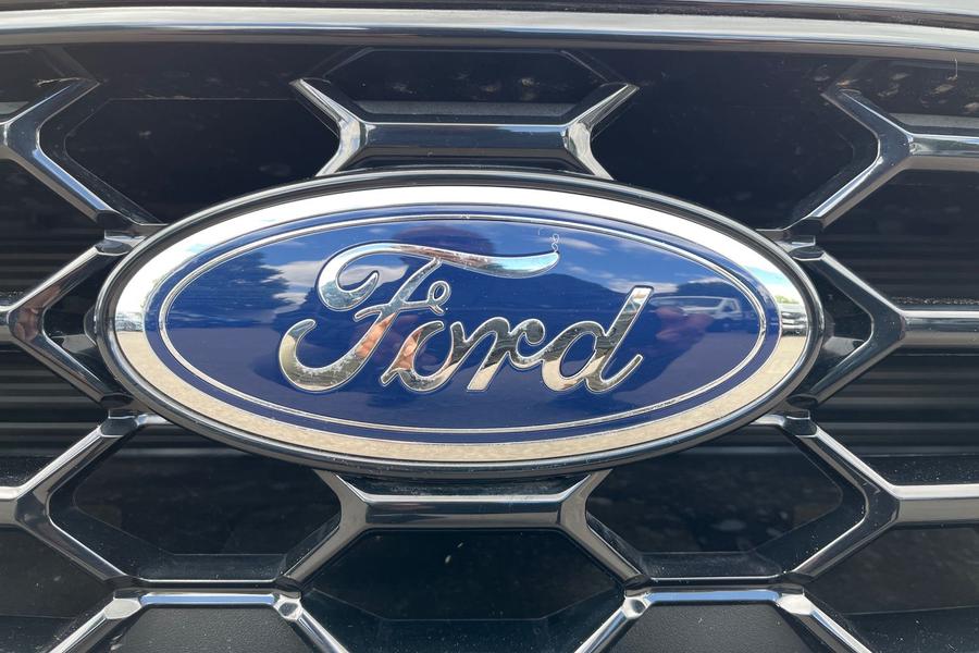 Ford FOCUS Photo autoimg-2984df832667a949d00117877e37200a1d04eac6.jpg