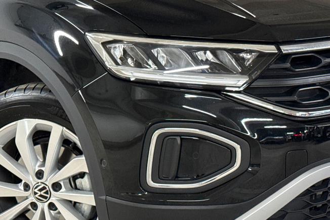 VOLKSWAGEN T-Roc Photo 19
