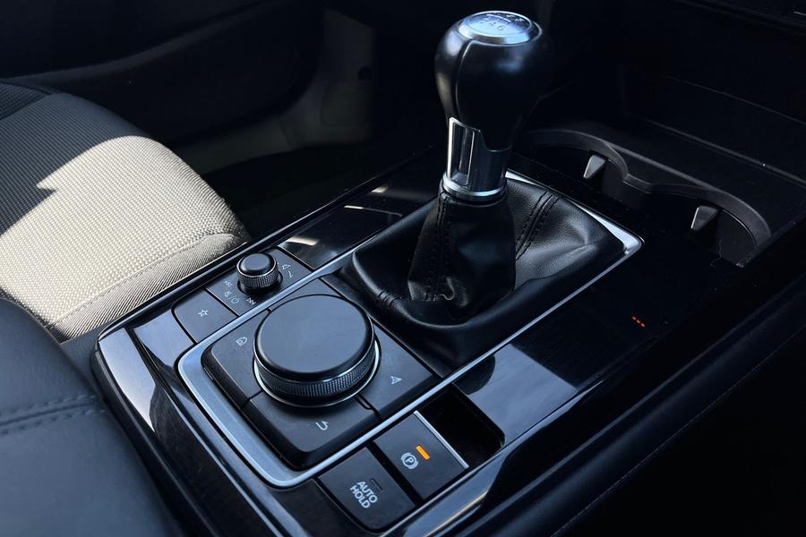 Mazda CX-30 Photo autoimg-2992d37a8e1e58e9402412f81f53a36a8a7dece3.jpg