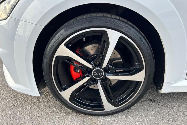 AUDI TT Photo 26