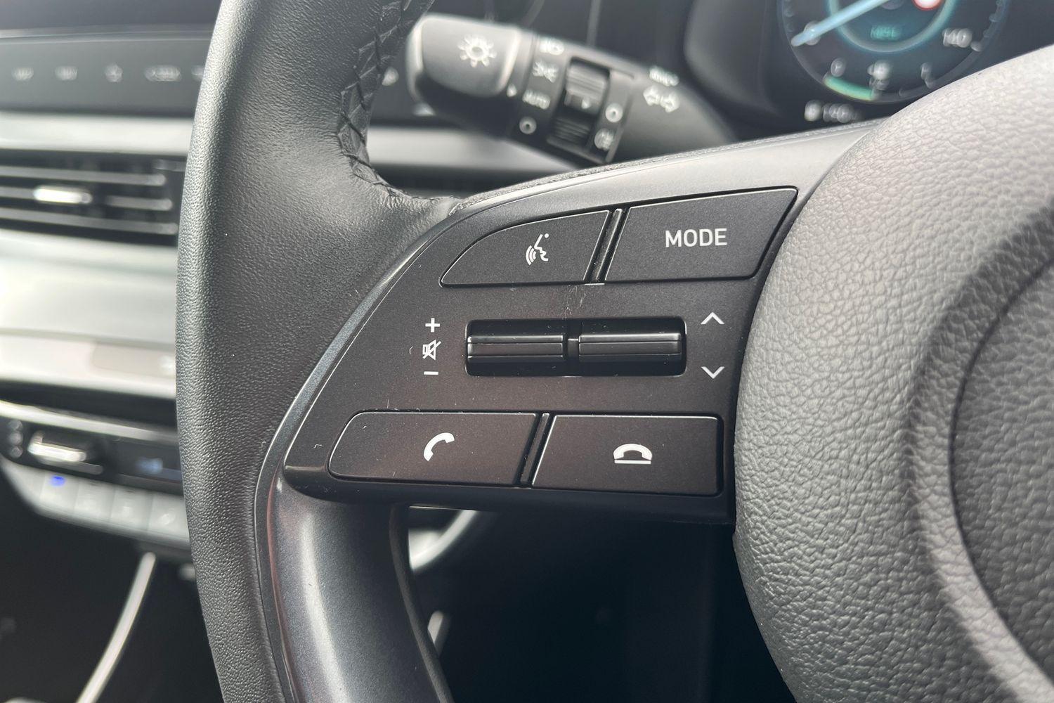 Hyundai BAYON Photo 27