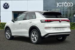 VOLKSWAGEN T-Roc Photo 3