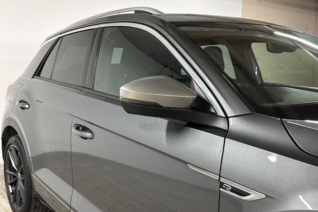 VOLKSWAGEN T-ROC Photo 20