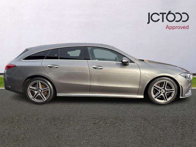 MERCEDES-BENZ CLA Photo 4