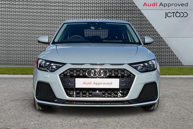 Audi A1 Photo 8