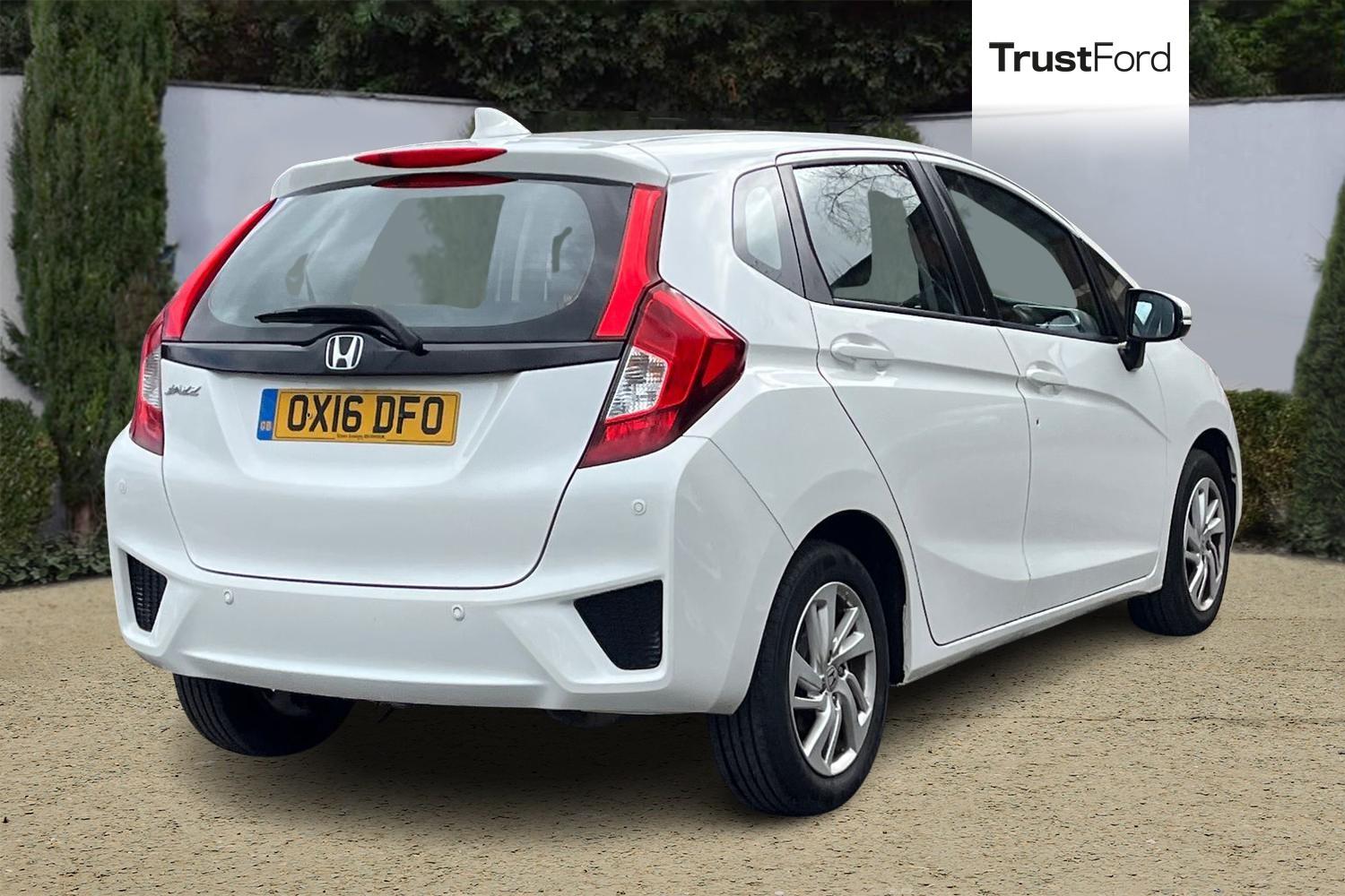 Honda Jazz Photo 3