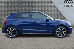 Audi  A1 Sportback Photo 4