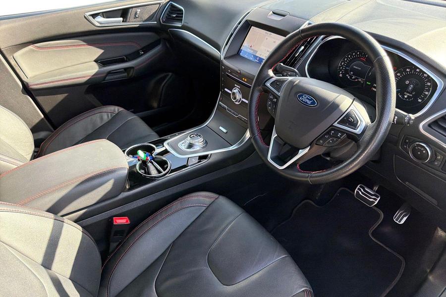 Ford S-Max Photo autoimg-29a844e14d6a1958188eb181afaba21f4f3a7184.jpg