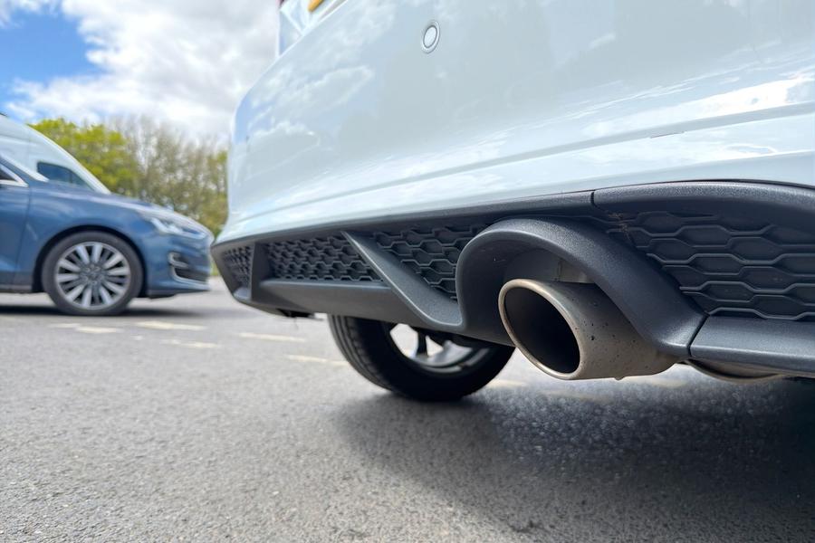 Ford FIESTA Photo autoimg-29aa517501835f757347bca50d4f2dbd4fe03f26.jpg