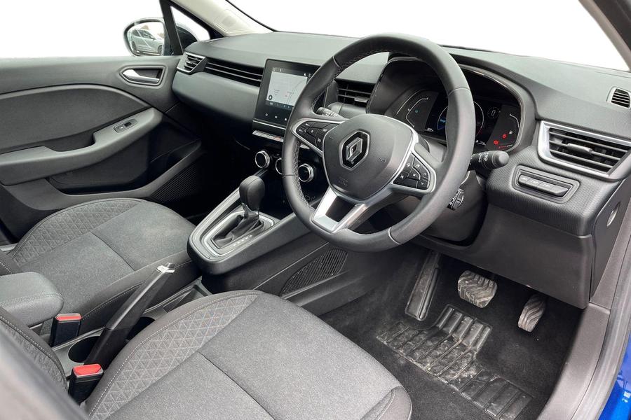 Renault CLIO Photo autoimg-29ab828dc323175e3b47219bd1b496fadd2fad20.jpg