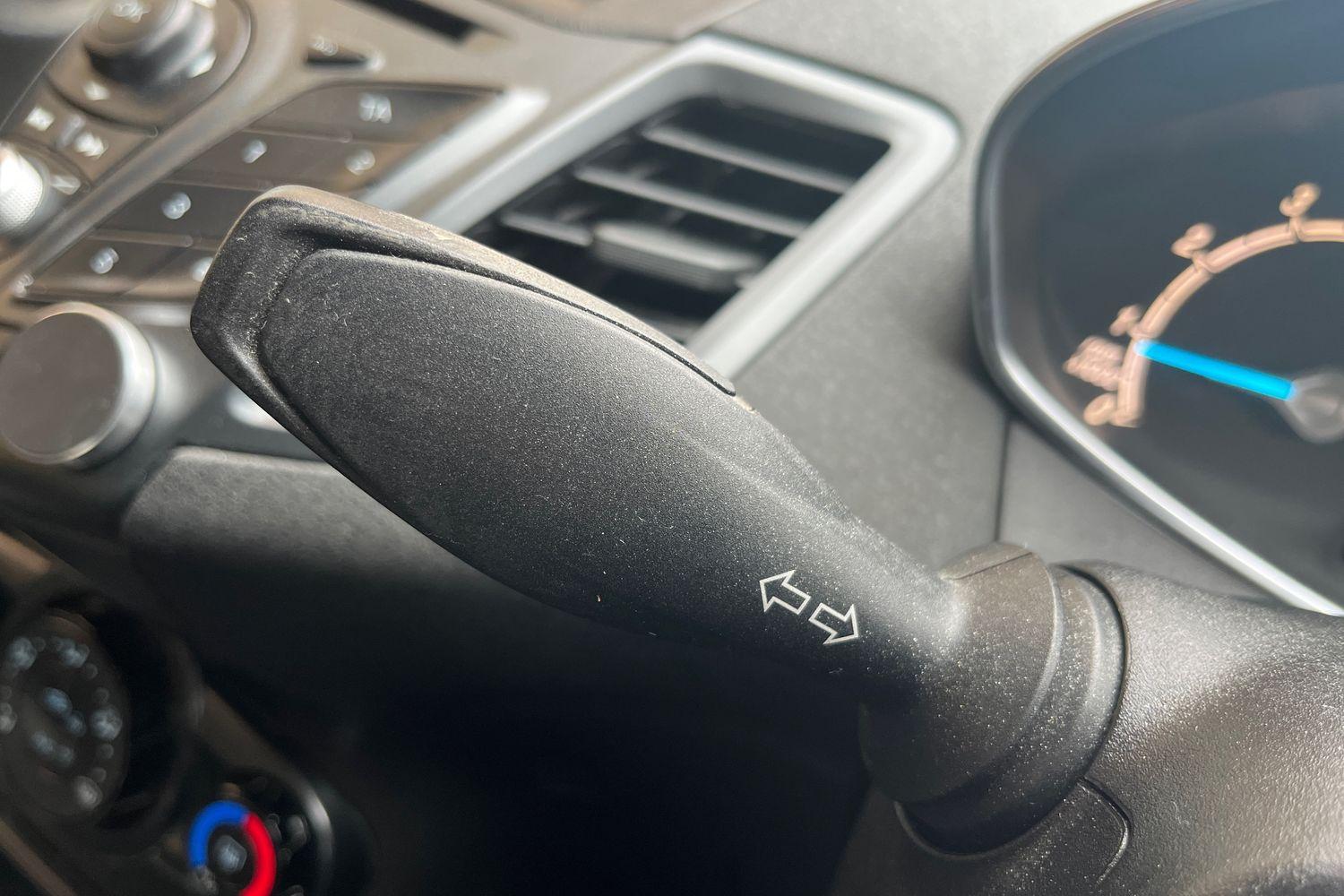 Ford Fiesta Photo 13