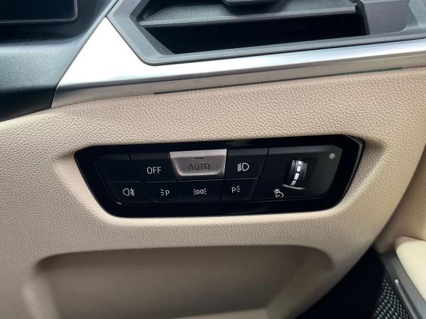 BMW 3 Series Photo autoimg-29ae793a02d12c6967695746e207848fd4c7f04a.jpg