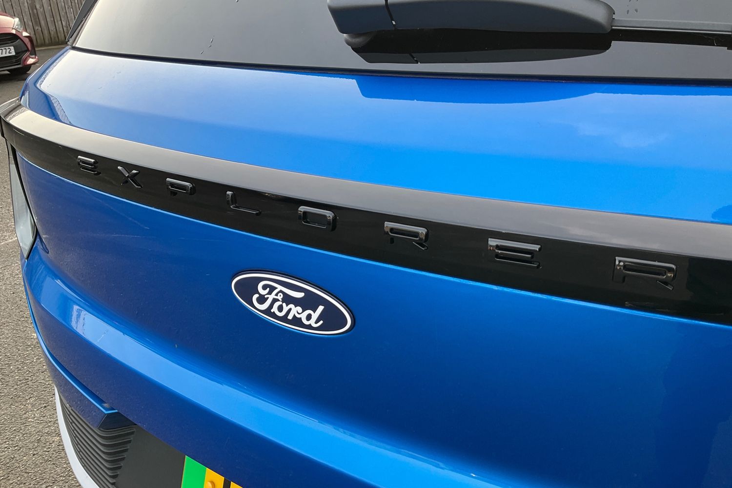 Ford EXPLORER Photo 39