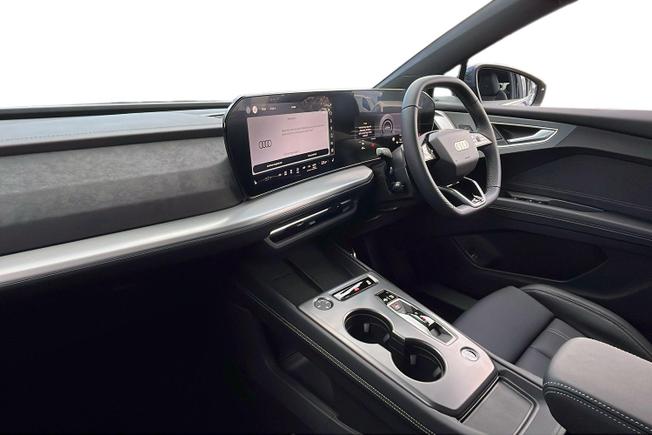 AUDI  Audi Q4 Sportback Photo 2